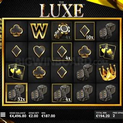 The Luxe casino game screenshot